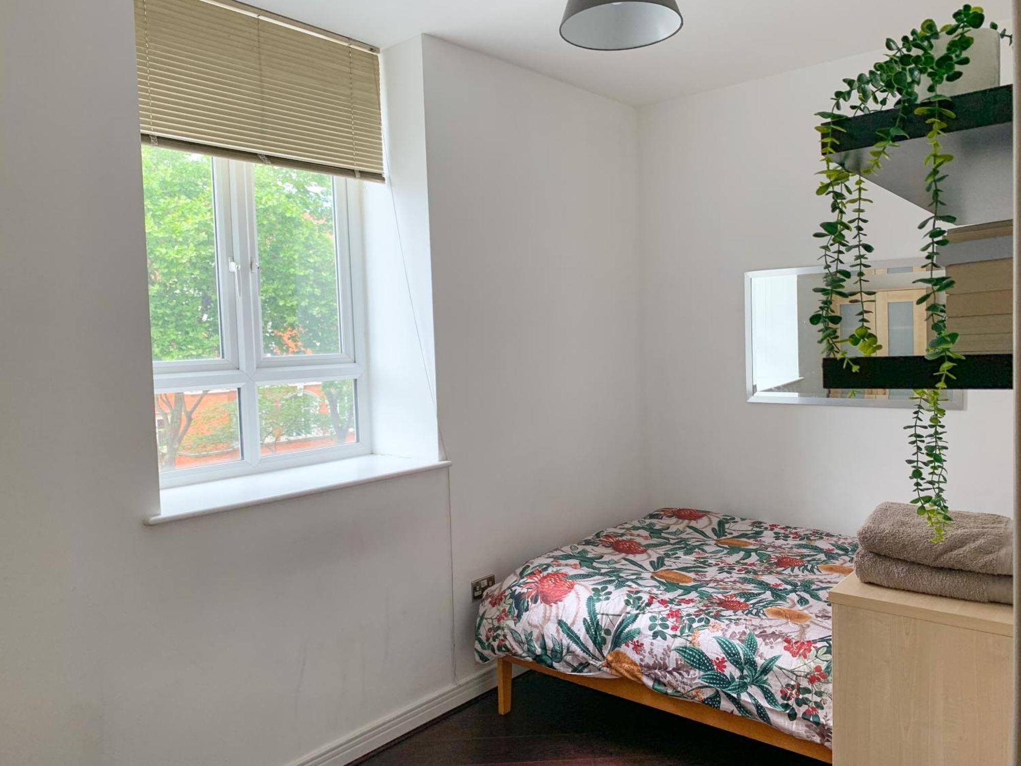 Room In Stratford With Private Bathroom And Parking Londra Dış mekan fotoğraf